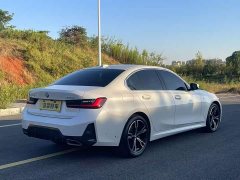 BMW 3 Series 325i M Sport Package - ფოტო 11