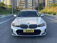BMW 3 Series 325i M Sport Package - ფოტო 2