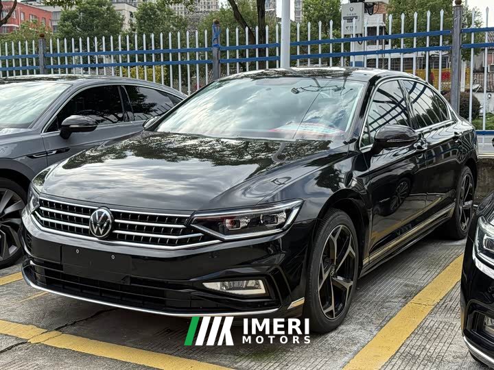 Volkswagen Magotan Popular Edition 280TSI DSG Luxury
