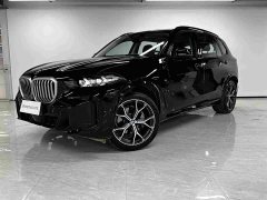 BMW X5 xDrive 30Li M Sport Luxury Night Edition Package - ფოტო 1