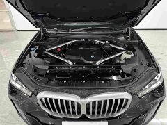 BMW X5 xDrive 30Li M Sport Luxury Night Edition Package - ფოტო 17