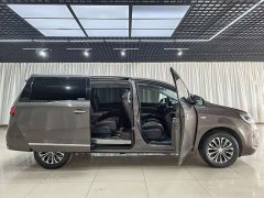 Buick GL8 Land Executive Cabin 652T Luxury - ფოტო 8