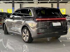 Li Auto L7 MAX - ფოტო 8
