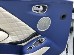 Aston Martin V8 Vantage 4.0T V8 Roadster - ფოტო 12