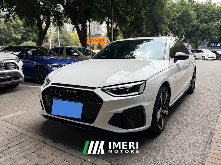 Audi A4L 40 TFSI Luxury Dynamic - ავტომობილი ჩინეთიდან