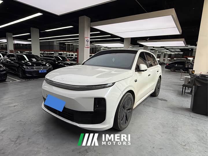 Li Auto L6 Pro - ავტომობილი ჩინეთიდან