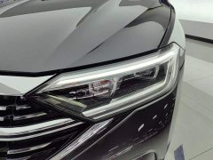 Volkswagen Sagitar 300TSI DSG Excellence Edition - ფოტო 5