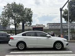 Volkswagen Bora 1.5L Automatic Comfort Limited Edition - ფოტო 4
