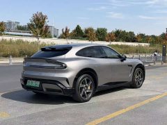 Xiaomi YU7 2025 Four-Wheel Drive Pro - ფოტო 8