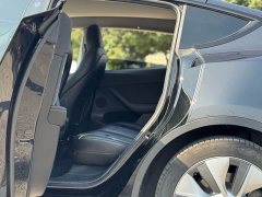 Tesla Model Y 2022 Facelift Rear-Wheel Drive - ფოტო 12