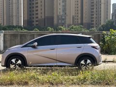 BYD Dolphin 420km Fashion Edition - фото 4