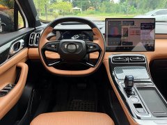 Geely Boyue L Fourth Generation 1.5TD DCT Jinxiu - ფოტო 12