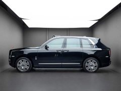 Rolls-Royce Cullinan 2018 Four-Seater - ფოტო 3