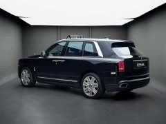 Rolls-Royce Cullinan 2018 Four-Seater - ფოტო 4