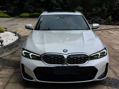 BMW 3 Series 325i M Sport Package - ფოტო 2