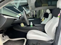 Tesla Model Y Performance All-Wheel Drive - ფოტო 7