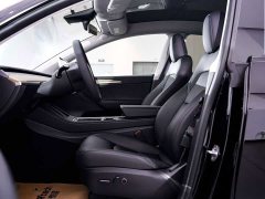 Tesla Model Y 2022 Facelift Rear-Wheel Drive - ფოტო 19