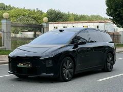 Li Auto i8 Standard Edition - ფოტო 1
