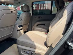 Li Auto i8 Standard Edition - ფოტო 12