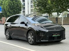 Li Auto i8 Standard Edition - ფოტო 3