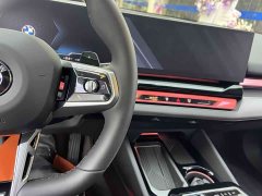 BMW 5 Series 530Li Premier M Sport Package - ფოტო 16