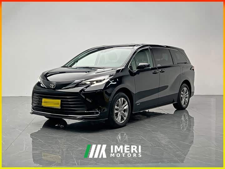 Toyota Sienna 2.5L Hybrid Comfort Edition