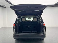 Toyota Sienna 2.5L Hybrid Comfort Edition - ფოტო 11