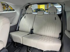 Toyota Sienna 2.5L Hybrid Comfort Edition - ფოტო 16