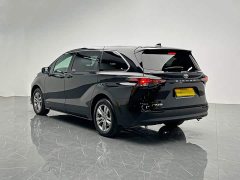 Toyota Sienna 2.5L Hybrid Comfort Edition - ფოტო 4