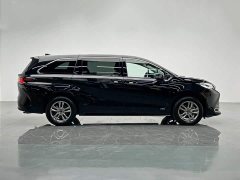 Toyota Sienna 2.5L Hybrid Comfort Edition - ფოტო 7
