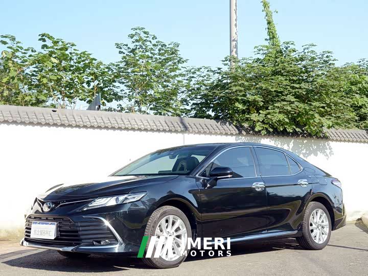 Toyota Camry 2.0G Luxury Edition