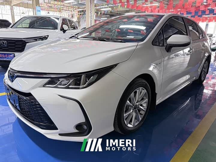 Toyota Corolla 1.8L Smart Hybrid Dual Engine Elite