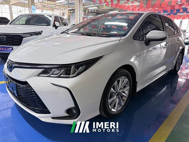 Toyota Corolla 1.8L Smart Hybrid Dual Engine Elite