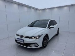 Volkswagen Golf 2021 280TSI DSG 30th Anniversary Edition - ფოტო 1