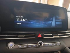 Hyundai Elantra 1.5L CVT Luxury - ფოტო 7