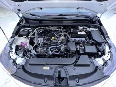 Toyota Corolla TNGA 1.5L CVT Leading Edition - ფოტო 19