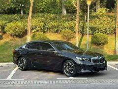 BMW 5 Series 2025 530Li Premier M Sport Package - ფოტო 3