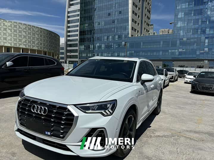 Audi Q3 35 TFSI Sport Dynamic Edition 1.4T