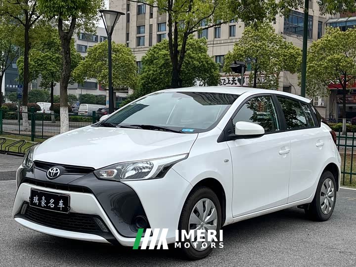Toyota Yaris L 1.5L CVT Leading Edition - ავტომობილი ჩინეთიდან