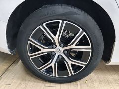 Volvo S60 2023 B4 Smart Luxury Edition - ფოტო 10