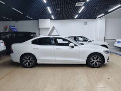 Volvo S60 2023 B4 Smart Luxury Edition - ფოტო 9