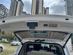 Buick GL8 Land Business Class 652T Comfort - ფოტო 13