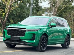 Li Auto ONE Extended Range 6-Seater - ფოტო 1