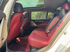 BMW 5 Series 530Li Luxury M Sport Package - ფოტო 7