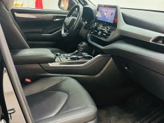 Toyota Highlander 2022 380T AWD Premium 7-Seater - ფოტო 8