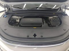 Li Auto L6 Pro - ფოტო 10