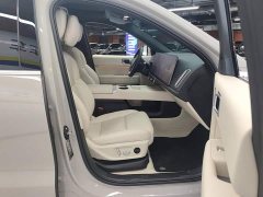Li Auto L6 Pro - ფოტო 8