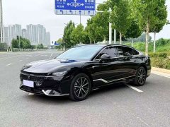 Voyah Lantu Zhaoguang PHEV AWD Ultra-Long Range Flagship - ფოტო 1