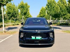 Changan Qiyuan Q07 215 Flagship Plus - ფოტო 4