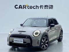 BMW MINI Facelift 2.0T COOPER S Artist Five-Door - ფოტო 11